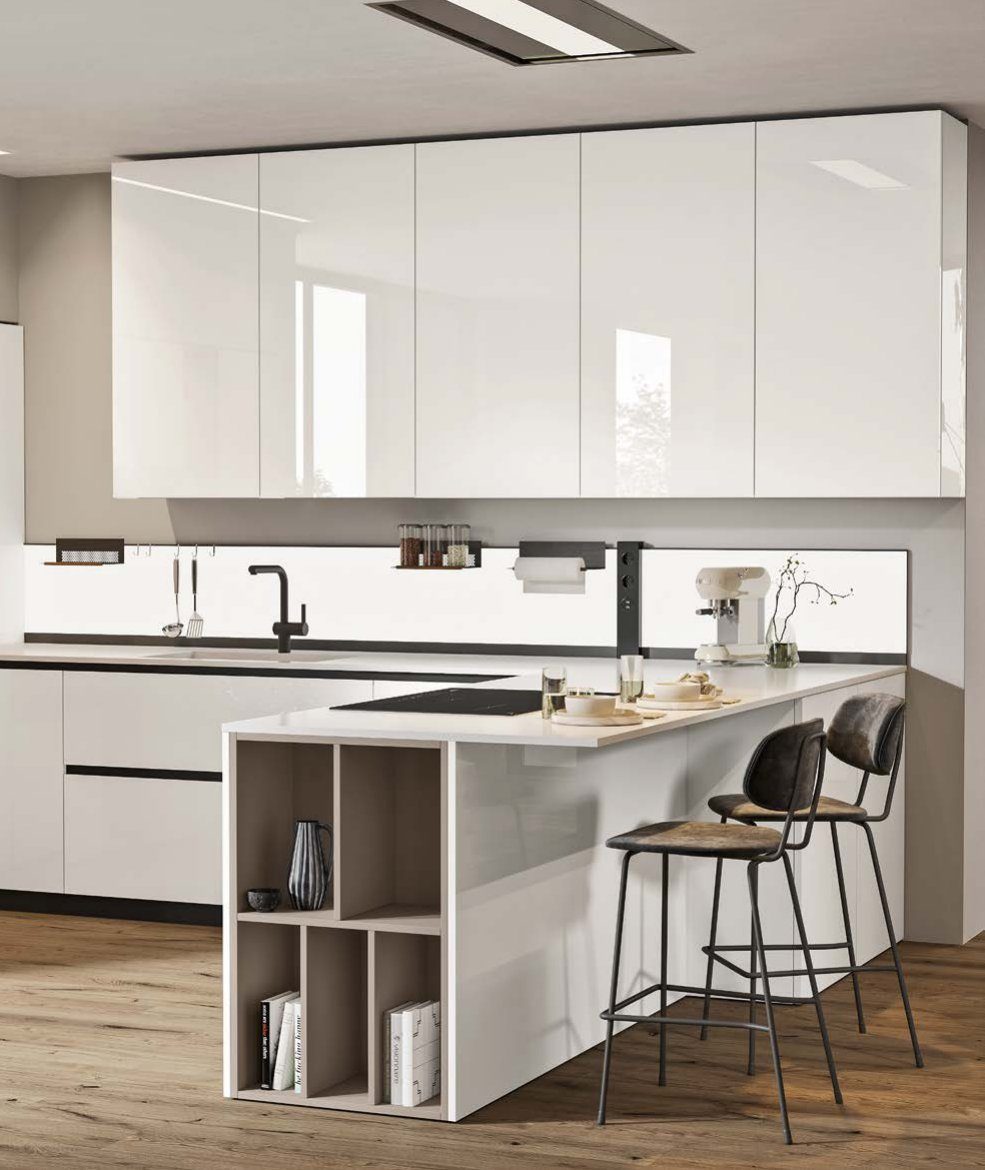 Cucina FAinteriors — penisola con sgabelli
